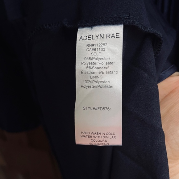 Adelyn Rae M Pleated Satin V-Neck Long Sleeve Midi Satin Navy Blue Dress - Picture 9 of 14